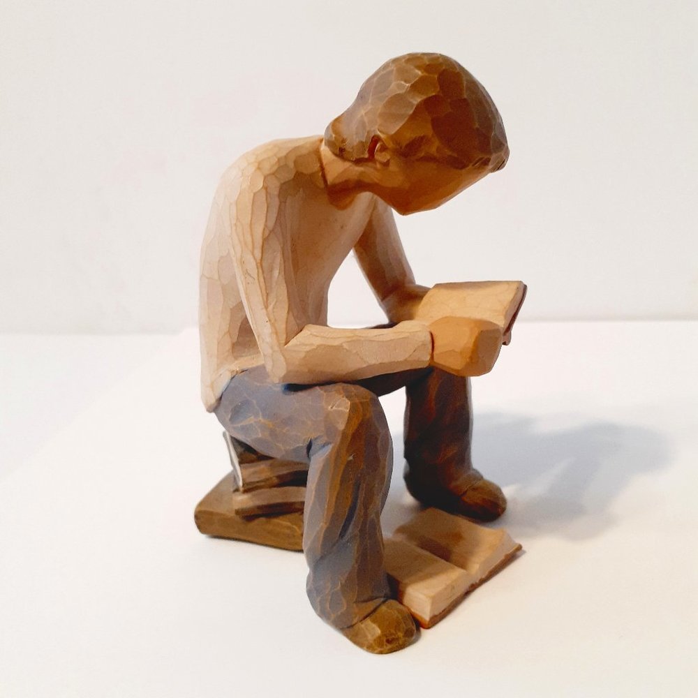 Willow Tree "Quest" 2008 Susan Lordi Demdaco Man Reading Books Figurine